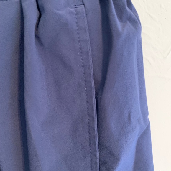 Columbia women’s shorts - Picture 3 of 5